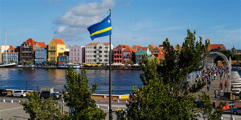 Korsou (Curaçao) .